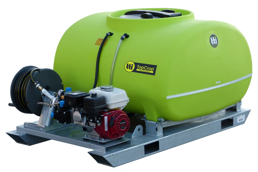 600L TopCrop™ Slip On Field Sprayer - Image 6